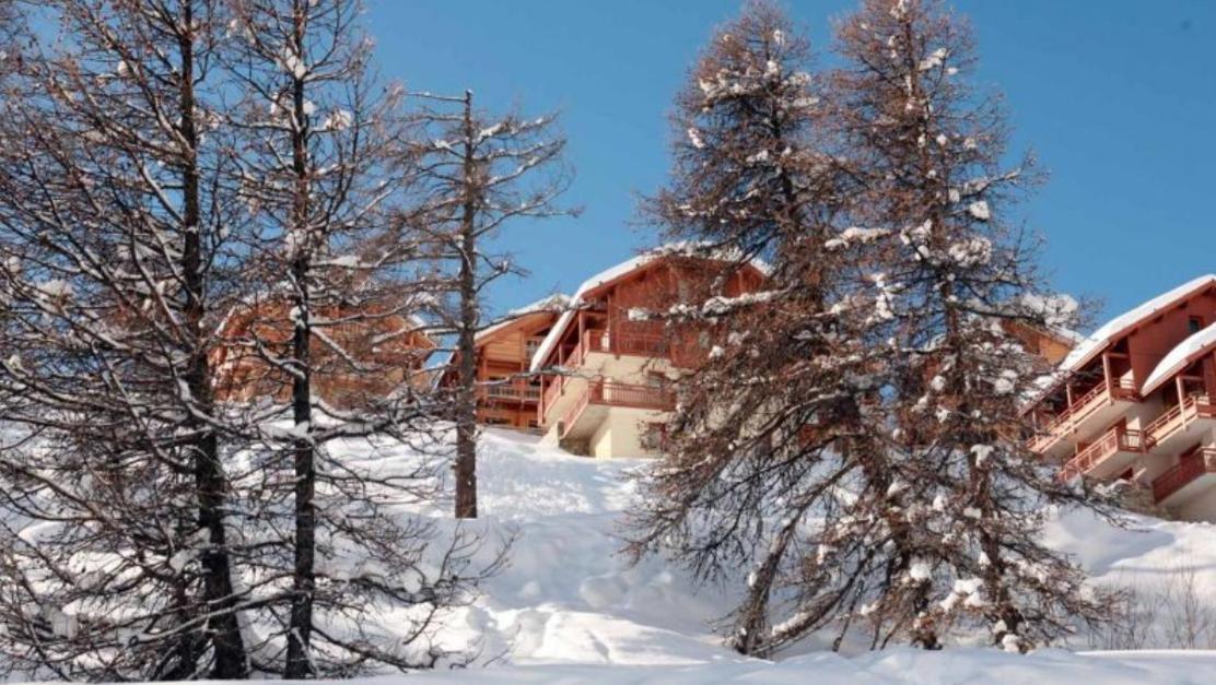 Ferienwohnung Appt Le Hameau Des Rennes 4 Etoiles Pieds Des Pistes Piscine Interieure Exterieure Vars  Exterior foto
