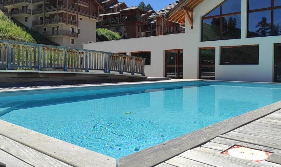 Ferienwohnung Appt Le Hameau Des Rennes 4 Etoiles Pieds Des Pistes Piscine Interieure Exterieure Vars  Exterior foto